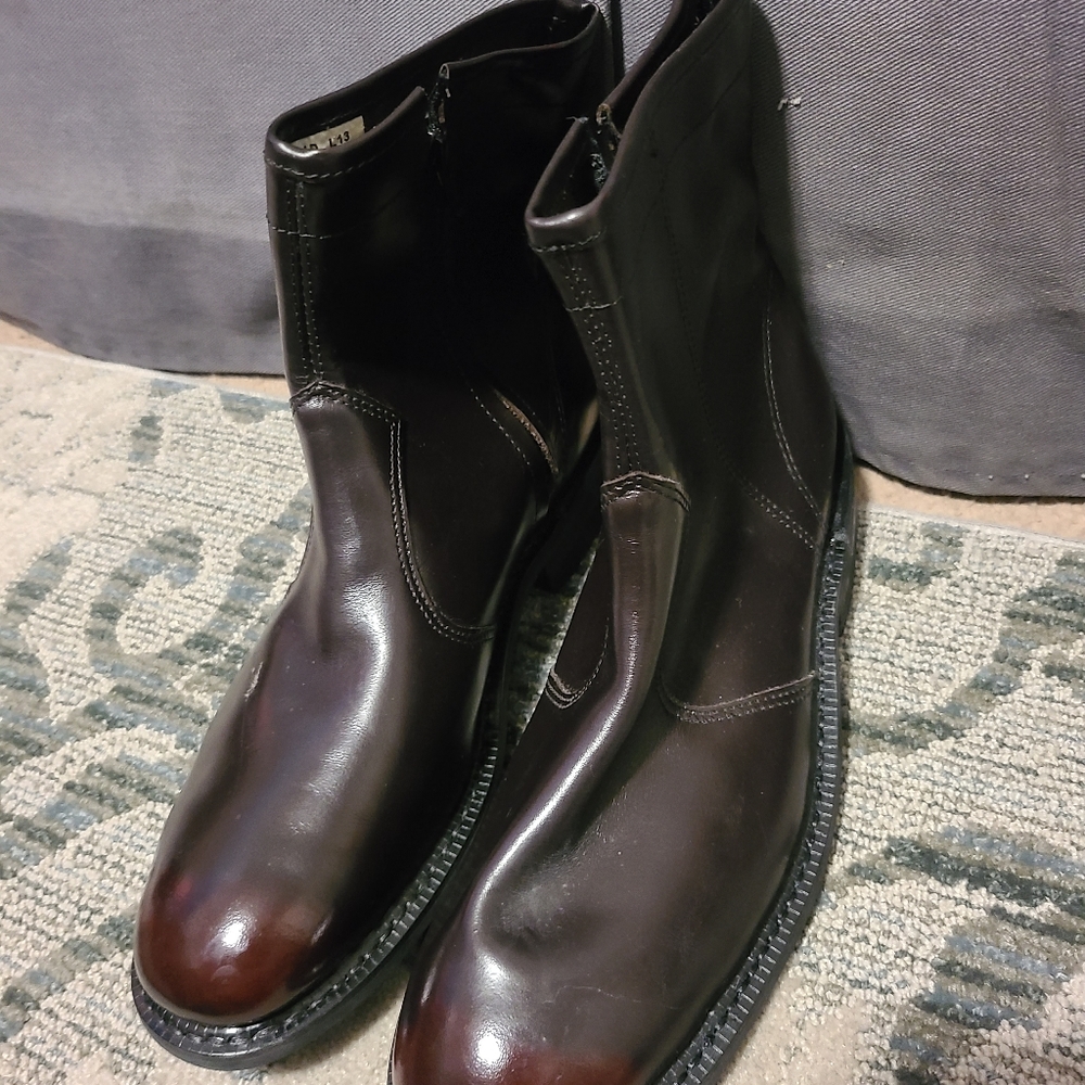 COPY - Mens Leather boots size 10 10 1/2